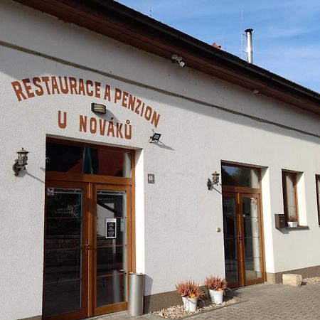 Penzion A Restaurace U Novaku Bítovany Exterior foto