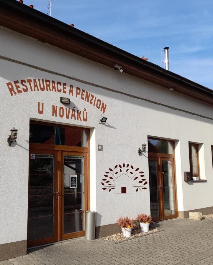 Penzion A Restaurace U Novaku Bítovany Exterior foto